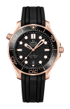Omega | SEAMASTER DIVER 300M 42 MM, ORO SEDNA&trade; SU CAUCCI&Ugrave; - 210.62.42.20.01.002 (1)