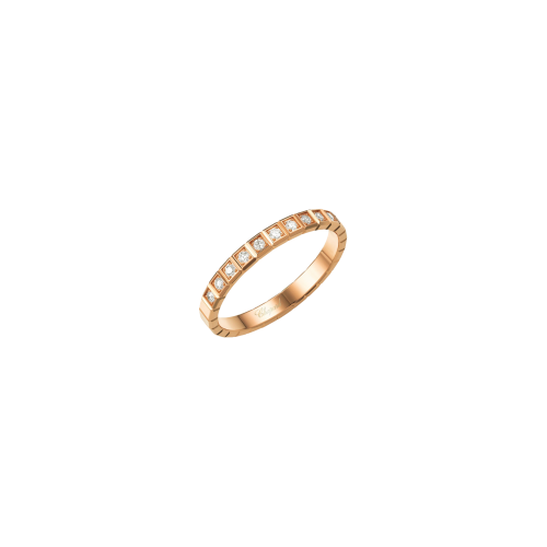 Accedi alla scheda di Chopard CHOPARD - ICE CUBE PURE - ANELLO IN ORO ROSA CON SEMI-PAV&Eacute; DI DIAMANTI - 827702-5259 - 827702