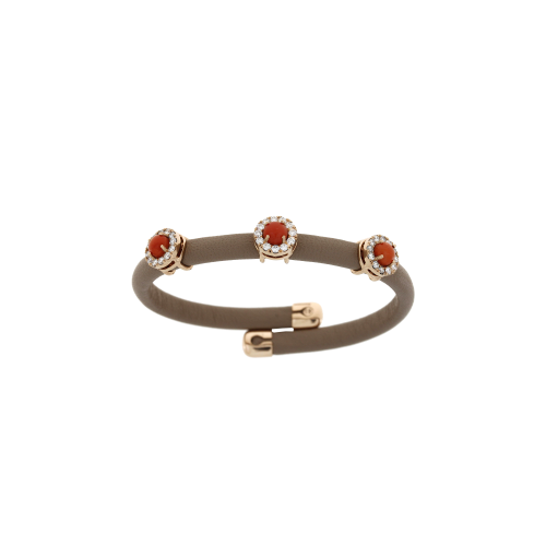 Accedi alla scheda di Bartorelli Italian Jewels BRACCIALE IN PELLE BEIGE CON ELEMENTI IN ORO ROSA, DIAMANTI E CORALLO - 1PU0032125/4