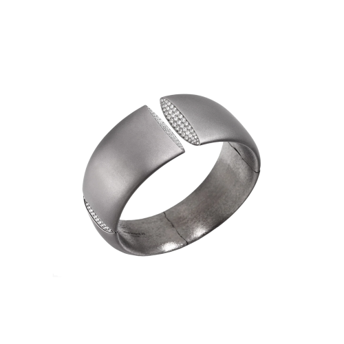 Accedi alla scheda di Vhernier BRACCIALE ECLISSE IN TITANIO E DIAMANTI - TG1138BR340