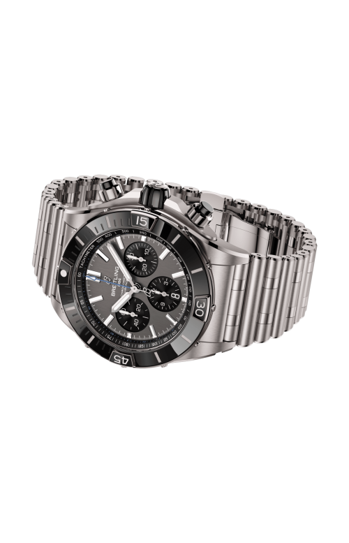 Accedi alla scheda di Breitling SUPER CHRONOMAT B01 44 - EB0136251M1E1