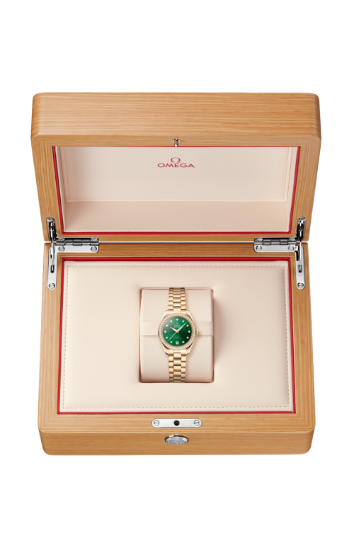 Accedi alla scheda di Omega SEAMASTER AQUA TERRA 150M 30 MM, ORO MOONSHINE&trade; SU ORO MOONSHINE&trade; - 220.55.30.20.60.001