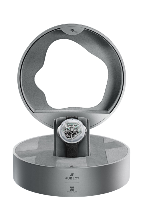 Accedi alla scheda di Hublot EXCEPTIONAL TIMEPIECES MP-17 MECA-10 ARSHAM SPLASH TITANIUM SAPPHIRE 42 MM - LIMITED EDITION - 917.NJ.6909.RX