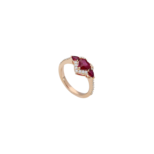 Accedi alla scheda di Bartorelli Italian Jewels ANELLO IN ORO ROSA CON RUBINO CENTRALE CUORE, RUBINI LATERALI E DIAMANTI - 261477
