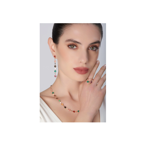 Accedi alla scheda di Pasquale Bruni ANELLO CONTRARI&Eacute; FIGLIA DEI FIORI IN ORO ROSA CON AGATA VERDE, CORNIOLA ROSSA, ONICE, PIETRA DI LUNA BIANCA, CALCEDONIO ROSA, CITRINO, AMETISTA, TOPAZIO BLU LONDON E DIAMANTI - 16695R