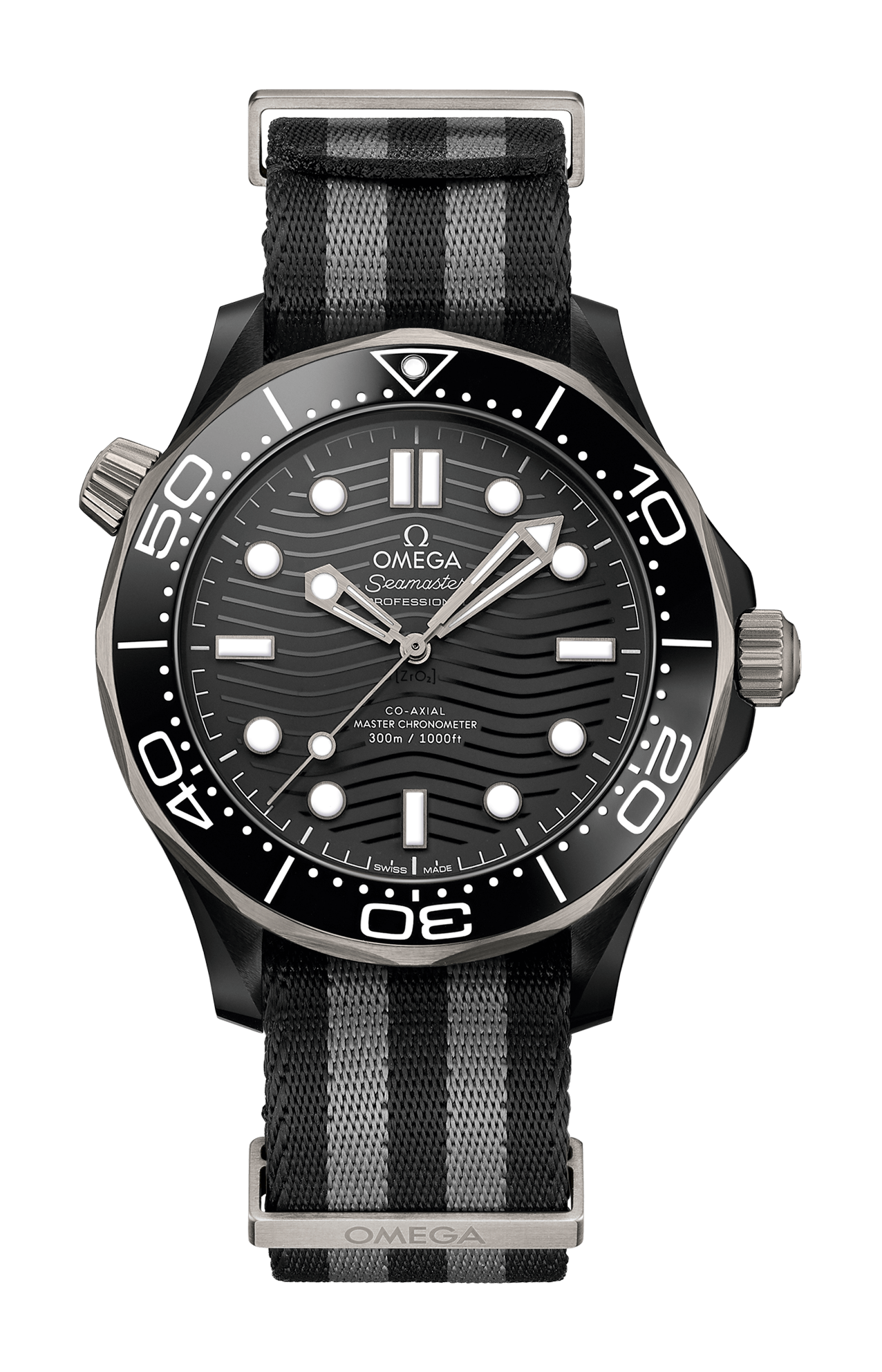 Omega | SEAMASTER DIVER 300M 43.5 MM, CERAMICA NERA SU NATO - 210.92.44.20.01.002 (1)