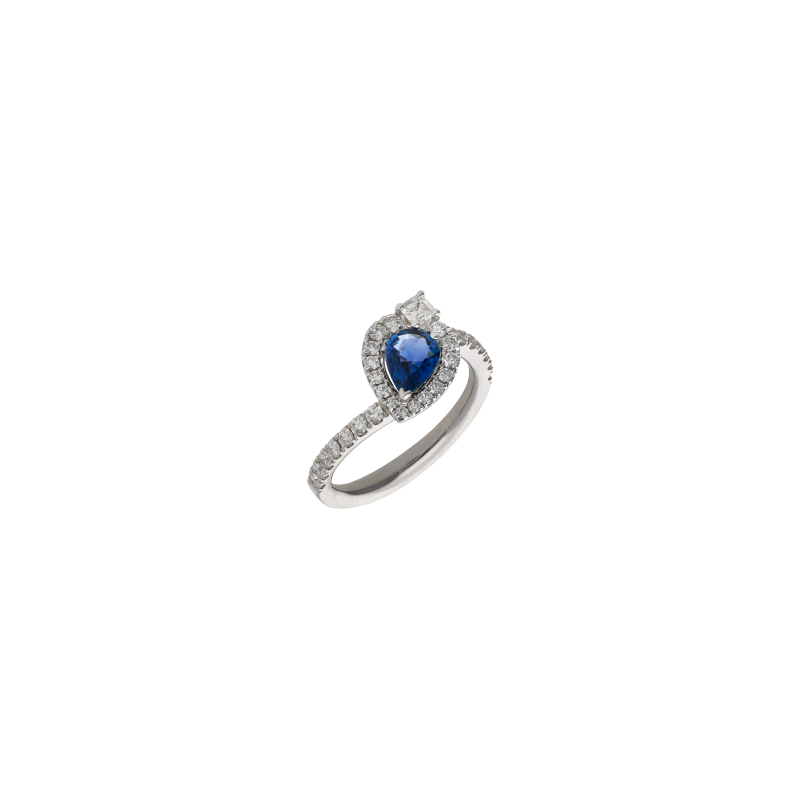 Bartorelli Italian Jewels | ANELLO IN ORO BIANCO CON ZAFFIRO BLU CENTRALE E CONTORNO DI DIAMANTI - 372-3879 (1)