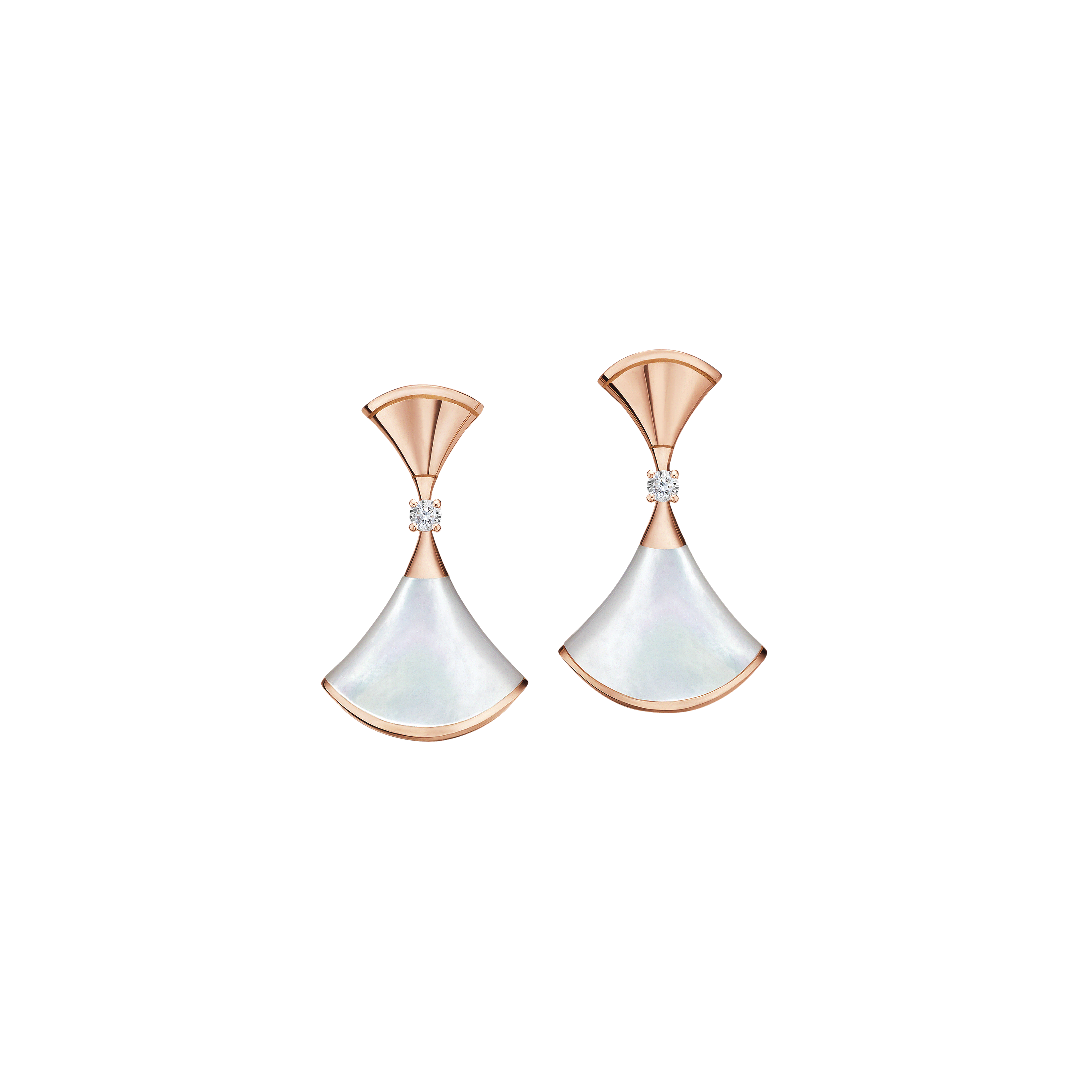 Bulgari | ORECCHINI DIVAS' DREAM IN ORO ROSA 18 KT CON MADREPERLA E DIAMANTI - OR857283 (1)